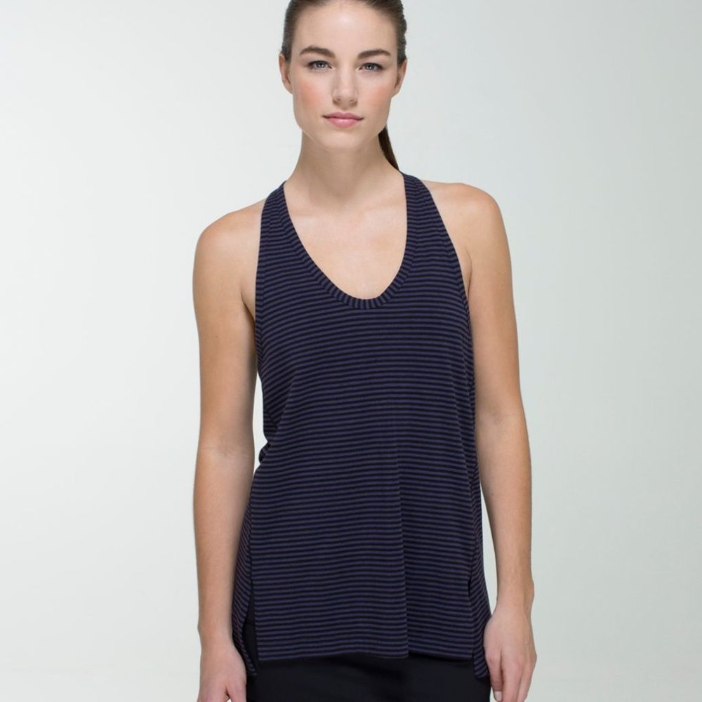lululemon Mountain Tank - Stripe Cadet Blue